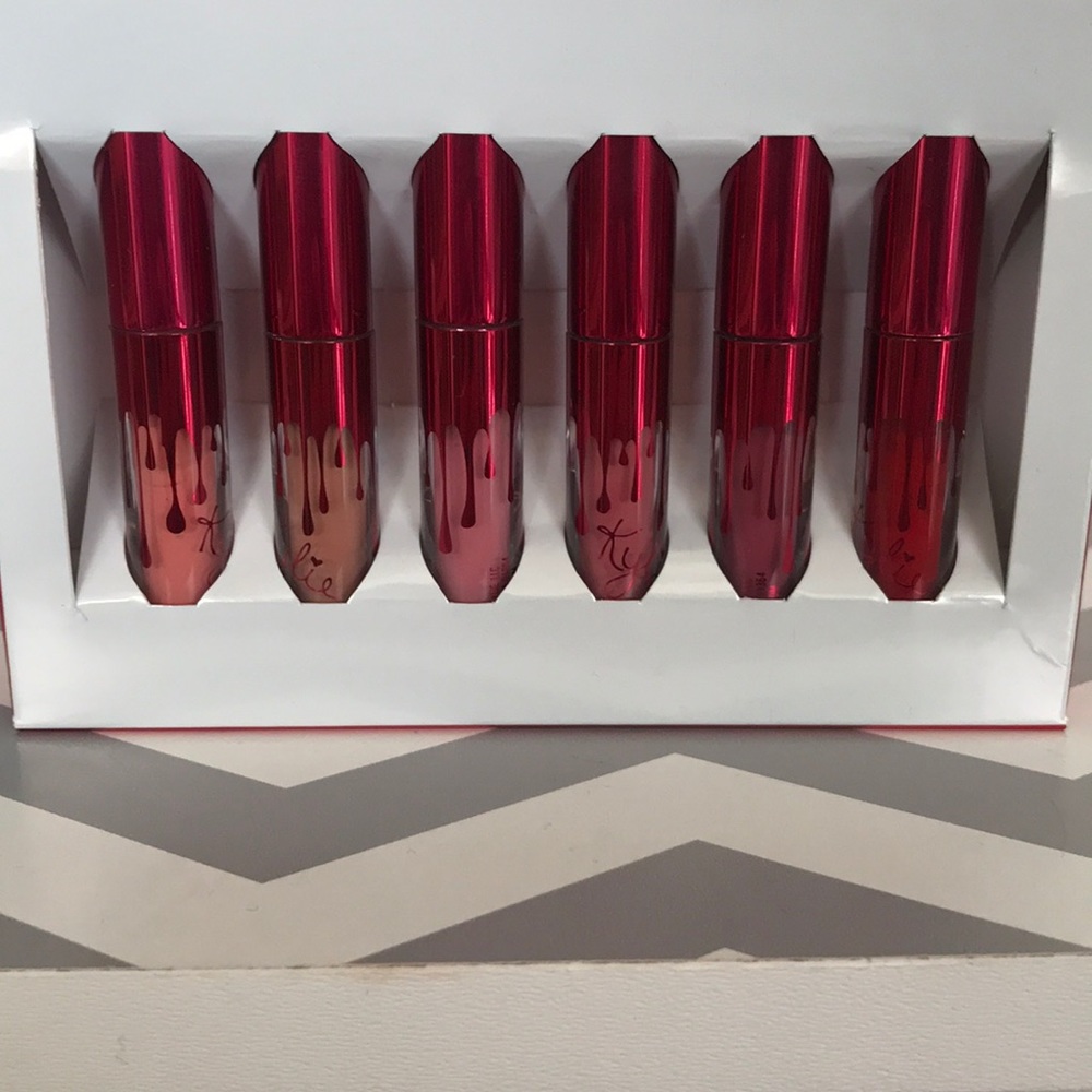 Kylie Mini Matte Liquid Lipstick Set